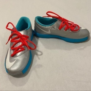 NIKE KD VI (GS) Barber‎ Shop Size 13.5 [599477-007]